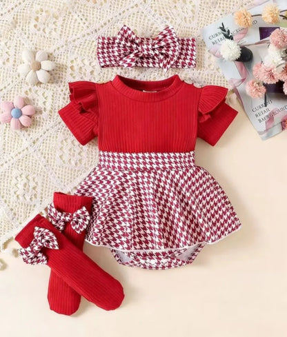 Baby Girl Bodysuit Dresses Short Sleeve Heart Shape Bow Romper Infants Onesies With Socks Headband 3pcs Sets For Newborn Girls
