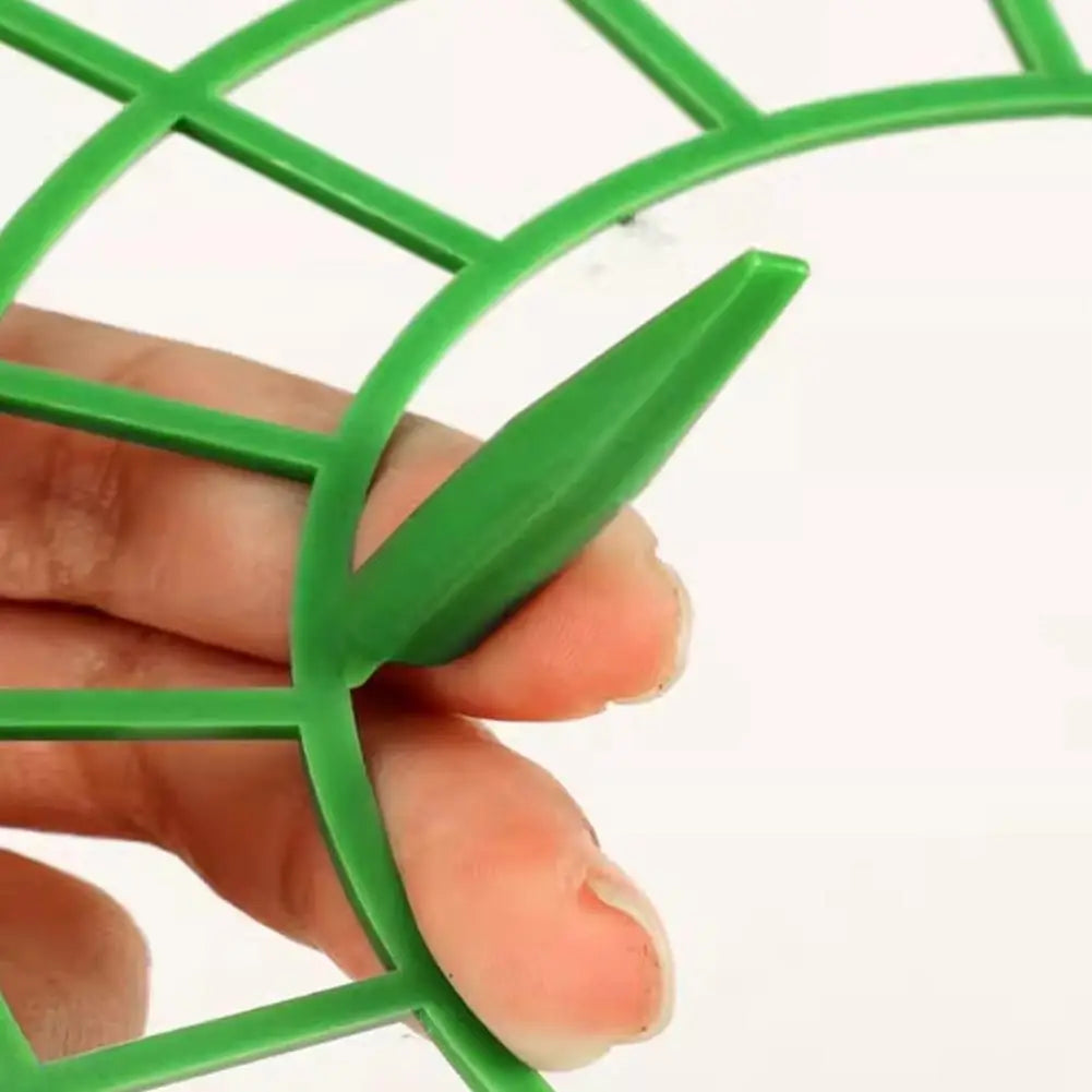 5/10pcs Strawberry Plant Supports with Three Sturdy Legs Provide Protection for Strawberries Against Mold, Rot, and Dirt