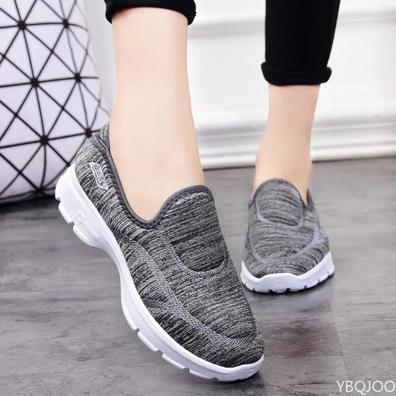 Large Size Autumn Fashion Breathable Casual Comfortable Women's Shoes Outdoor Lightweight Flat Bottom Women's Sports Shoes