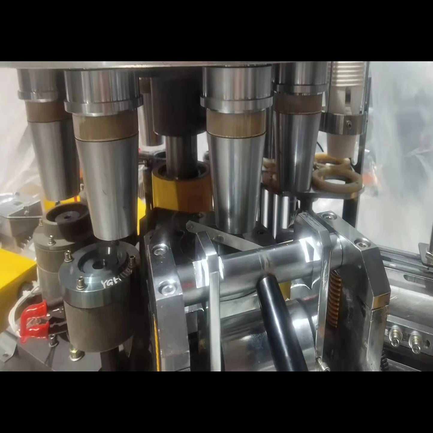Machine for Making Paper Cups Production Machine / Tea/ Ice Cream Cup Maker Paper Cup Machine Korea