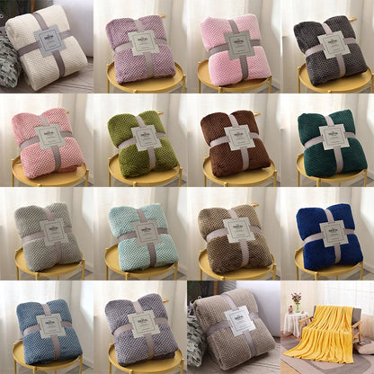 Fluffy Coral Velvet Blanket Flannel Plush Comfortable Thickened and Warm Soft Sofa Throw Blanket for Air-Conditioned Room Luxury