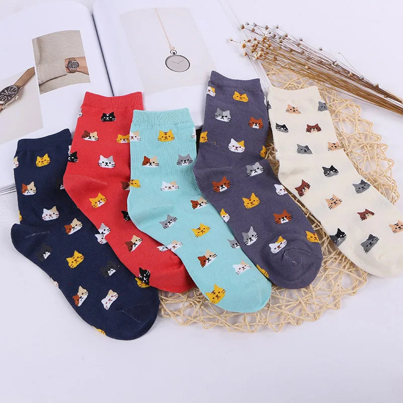 5 Pairs Women Cat Print Mid Tube Socks Fashionable Multi-Color Cartoon Patterns That Soft Comfortable Breathable Casual Socks