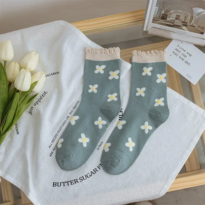 New Style Crew Socks for Women Spring Fashion Cute Flower Long Cotton Socks Japanese Style Breathable Casual Trendy Absorb Sweat