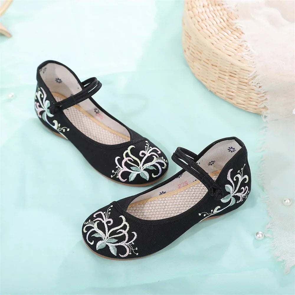 Fashion Ethnic Chinese Style Women Shoes Hanfu Single Canvas Zapatos Elegant Casual Vintage Woman Embroidered Cloth Shoes