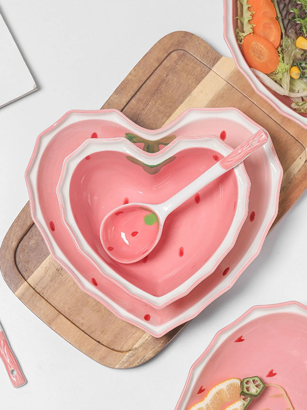3pcs Strawberry Bowl Spoon Plate Set Beautiful Girl Heart Bowl Salad Bowl Dessert Household Tableware