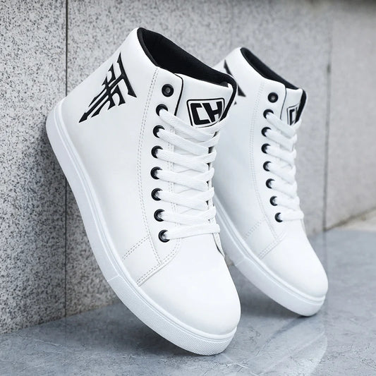 [sneakers] A Pair of High-Top Sports Casual Outdoor Skate Shoes, Comfortable And Suitable for Travel And Fitness (Available in L