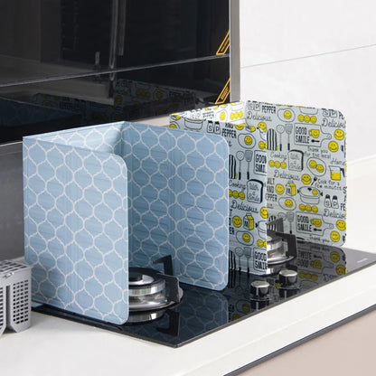Foldable Aluminum‑Foil Kitchen Oil Splash Guard, High‑Temp Heat‑Insulating Grease Shield, Easy‑Clean Hob Surface Stain‑Resistant