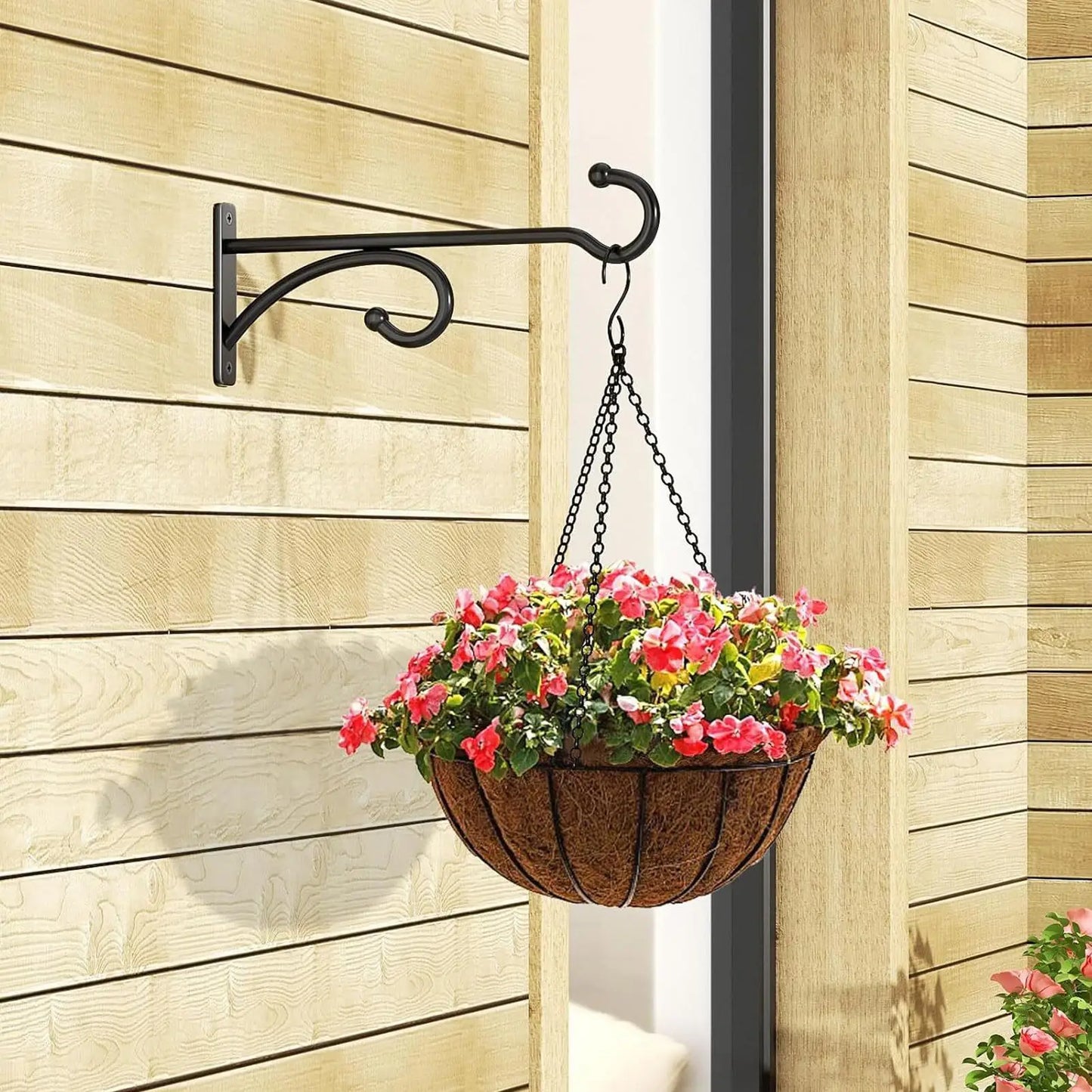 Wall-Mounted Hook Flower Pot Holder 2pcs Outdoor Hanging Plant Stand Planter Hanger Iron Flowerpot Garden Decoration