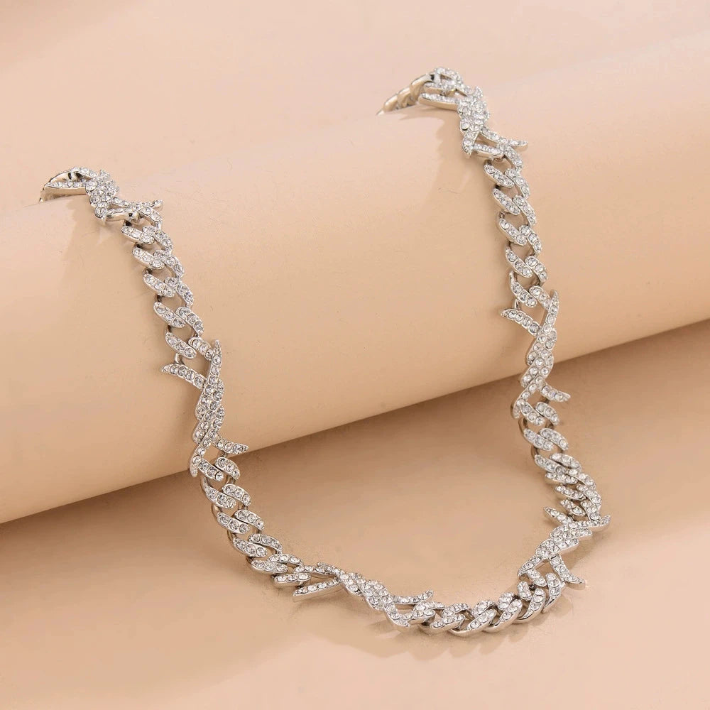 Interlocked Paved Curb Chain Choker Hip Hop Elegant European Style Women Dating Daily Sparkling Neck Accessories