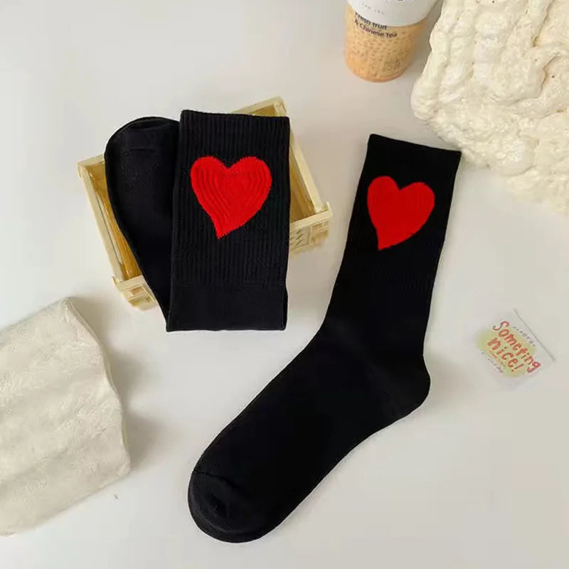 New Women Socks Cute Love With Heart Print Sock Cotton Harajuku Vintage Happy Female Dots Heart Kawaii Sox White Pink Crew Sock