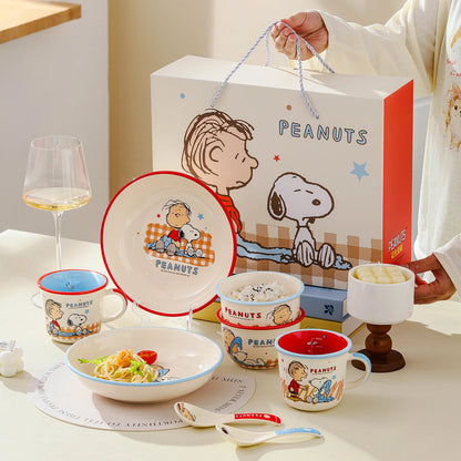 New 4Pcs Cute Cartoon Snoopy Ceramic Tableware Gift Box Set Cup Spoon Bowl Plate Heatable Beautiful Tableware Kid Birthday Gift