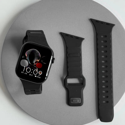 Silicone Sport Band for Apple Watch Ultra 3/2 49mm 42 44 38 40 41mm Two Tone Adjustable Strap for Iwatch S11 10 9 8 7 6 SE3 Belt