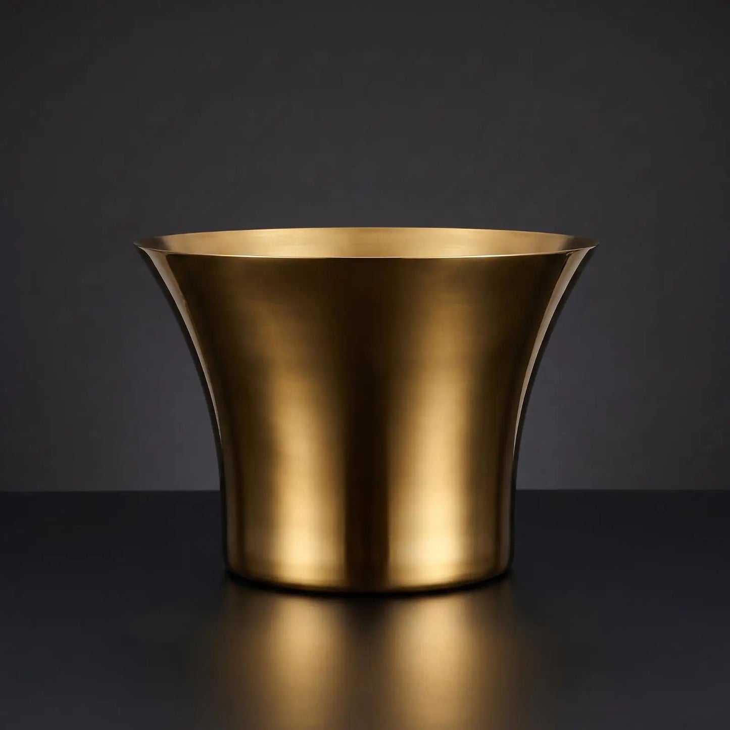 Champagne Tub with Pedestal Base Silver Wine Cooler Reflective for Bartenders