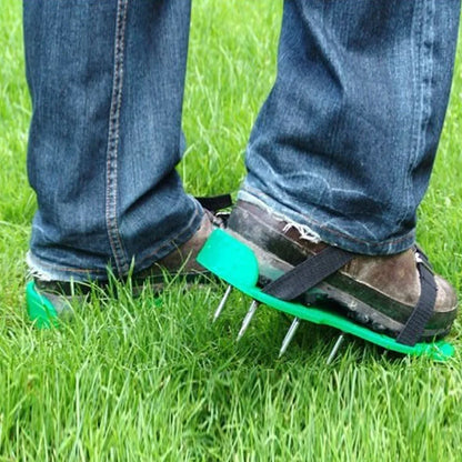Lawn Gardening Ventilation Nail Shoes, Adjustable Drilling Work Boots, Anti Slip Sole Suitable for Lawn Mowing Work Nail Shoes