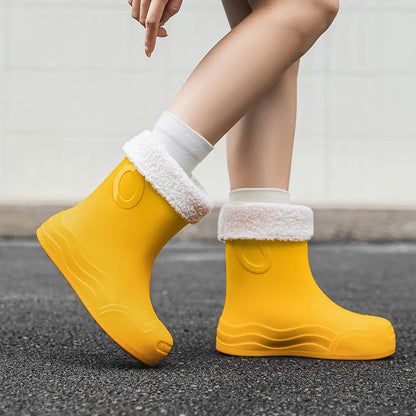 Lightweight rain boots for women, mid tube Japanese rain boots, anti slip, waterproof, wear-resistant thick soled rubber shoes,