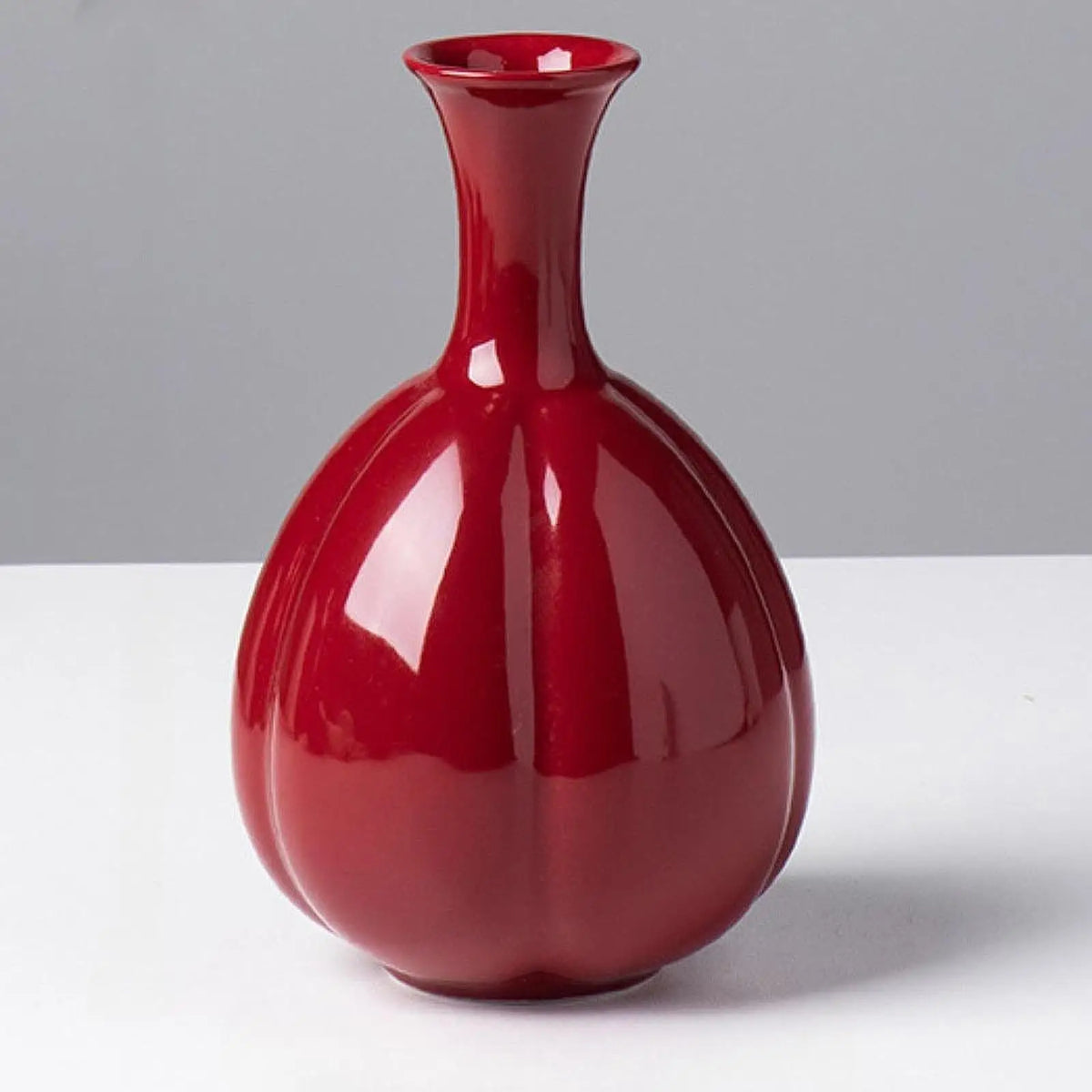 Red Ceramic Vase Decorative Vases Creative Flower Vases for Entrance Bookshelf Farmhouse Ceramic Red Vase Creative Living Room