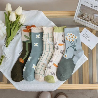 New Style Crew Socks for Women Spring Fashion Cute Flower Long Cotton Socks Japanese Style Breathable Casual Trendy Absorb Sweat