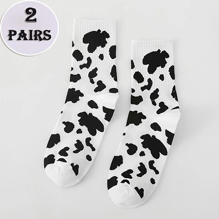 2 Pairs Cow Print Socks–Trendy Black&White Contrast Design,Soft&Skin-Friendly Unisex Crew Socks for Streetwear&Daily Outfits