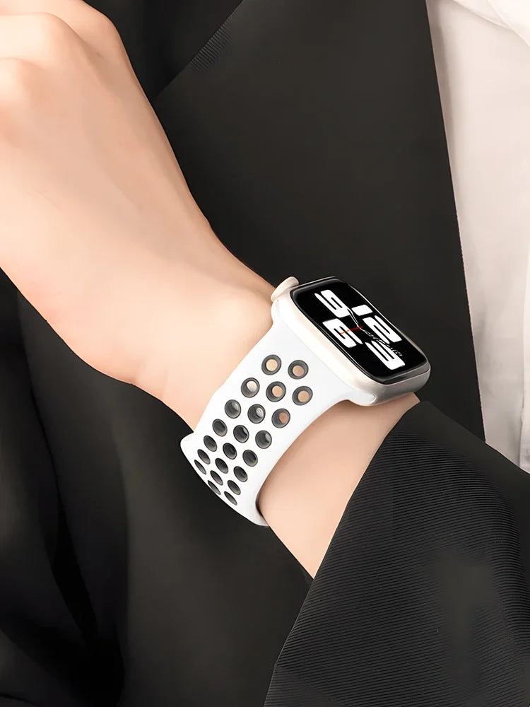 Silicone Sport Straps For Apple Watch 10 Band 45mm 44mm Ultra2 49mm 38/40mm 41mm 42 46mm Bracelet iWatch Series 8 7 6 4 5 3 9 SE