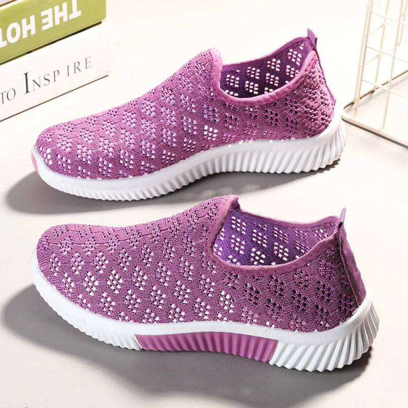 2022 New Fashion Mesh Shoes Women Shoes Mesh Sports Shoes Breathable Flats Soft Sole Casual Sneakers