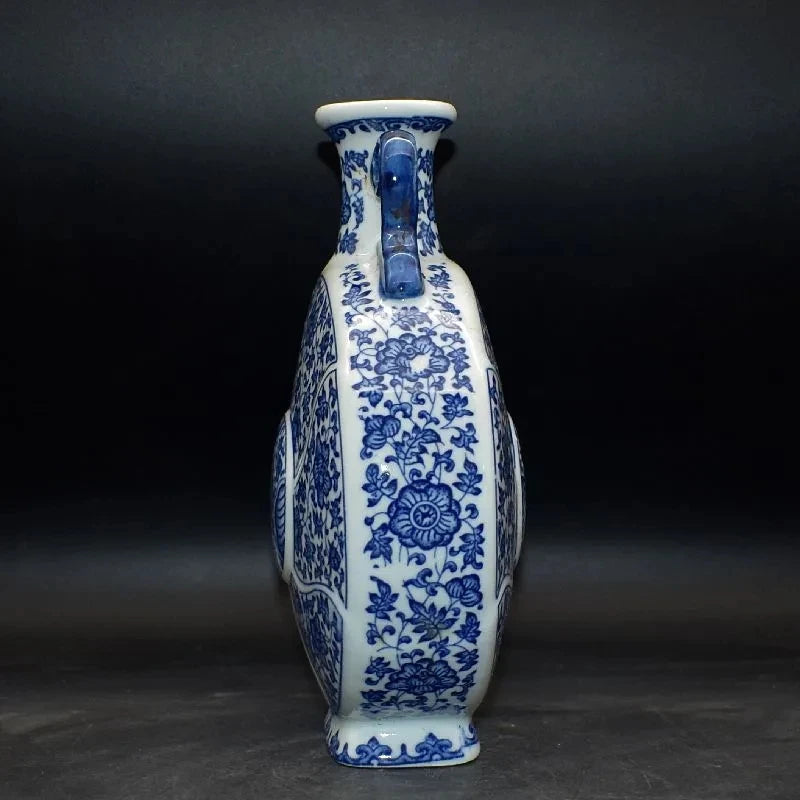 Ceramic Vases Qing Dynasty Qianlong Antiquity China Blue White Porcelain Flower Pot Noble Elegant Ornaments Arts Crafts Archaize