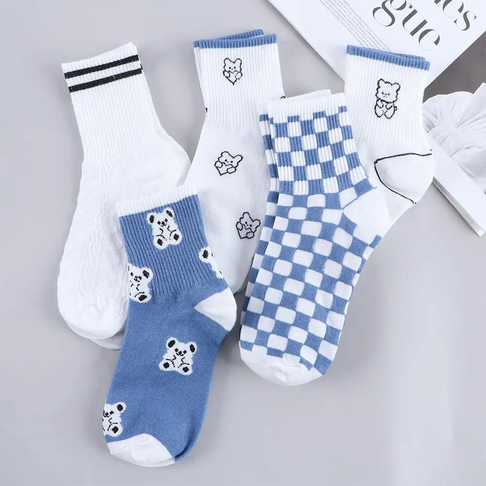 Comfortable Casual Fashion Autumn Cartoon Winter Cotton Sport Women Hosiery Middle Tube Socks Bear Socks Couple Socks