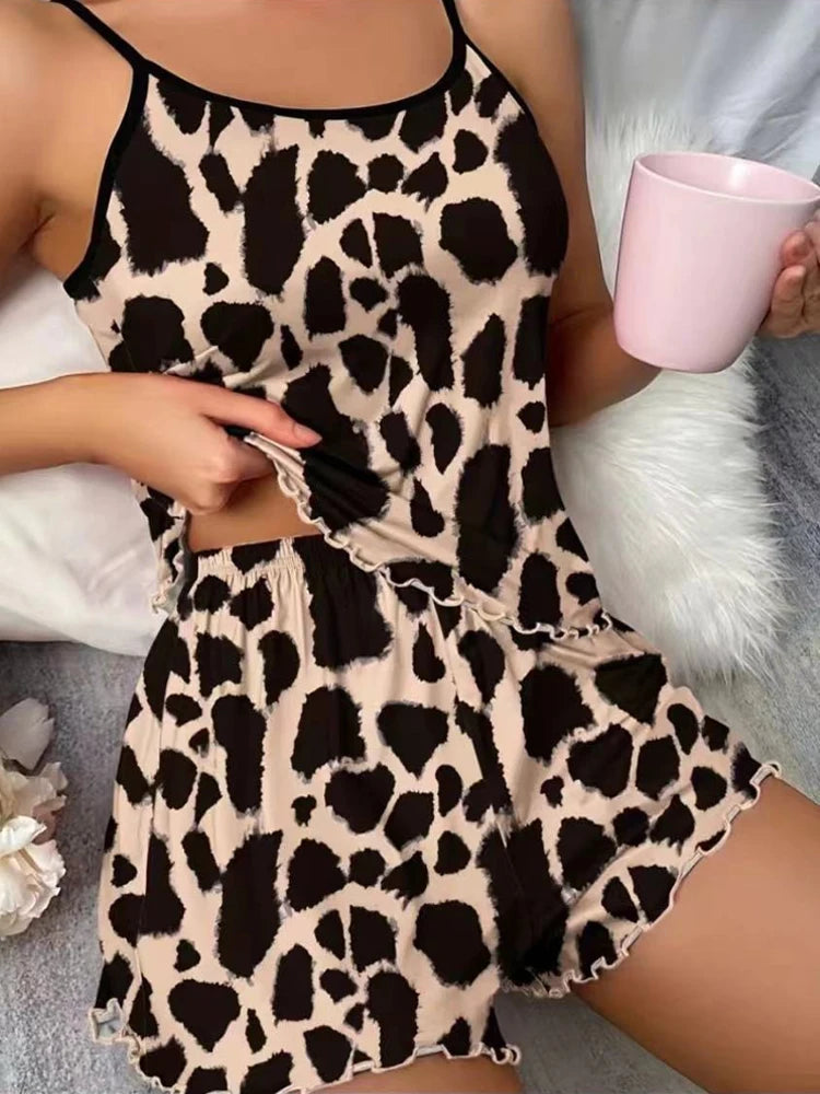 New Women's Pajama Set Leopard Print Heart Printing Round Neck T-Shirts Shorts Homewear Ice Silk Suspender Top Shorts Sleepwear