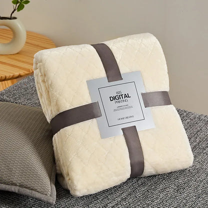 Fluffy Coral Velvet Blanket Flannel Plush Comfortable Thickened and Warm Soft Sofa Throw Blanket for Air-Conditioned Room Luxury