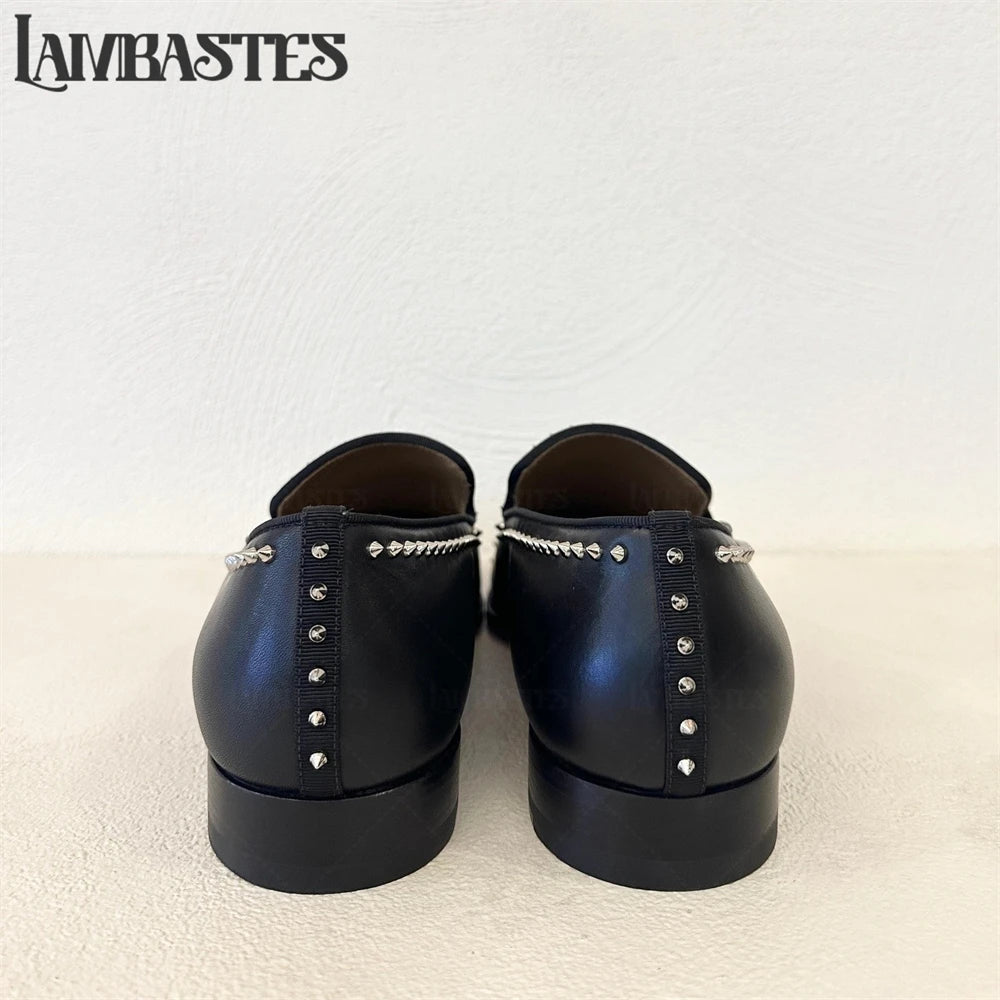Trimmed Studded Leather Mens Loafers Metal Rivet Slip on Shoes Polished PU Leather Men's Formal Dress Shoes Customizable Colors