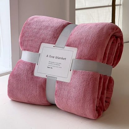 Luxury Flannel Travel Blanket for Airplane Lightweight Office Nap Soft Blanket Non-shedding and Colorfast Multi-purpose Blankets