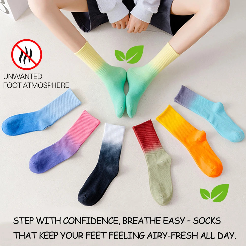 New Tie-Dye Gradient Color Crew Socks Mid-Calf Socks Unisex Fashion Daily Street Skateboard Socks Breathable Couple Sports Socks