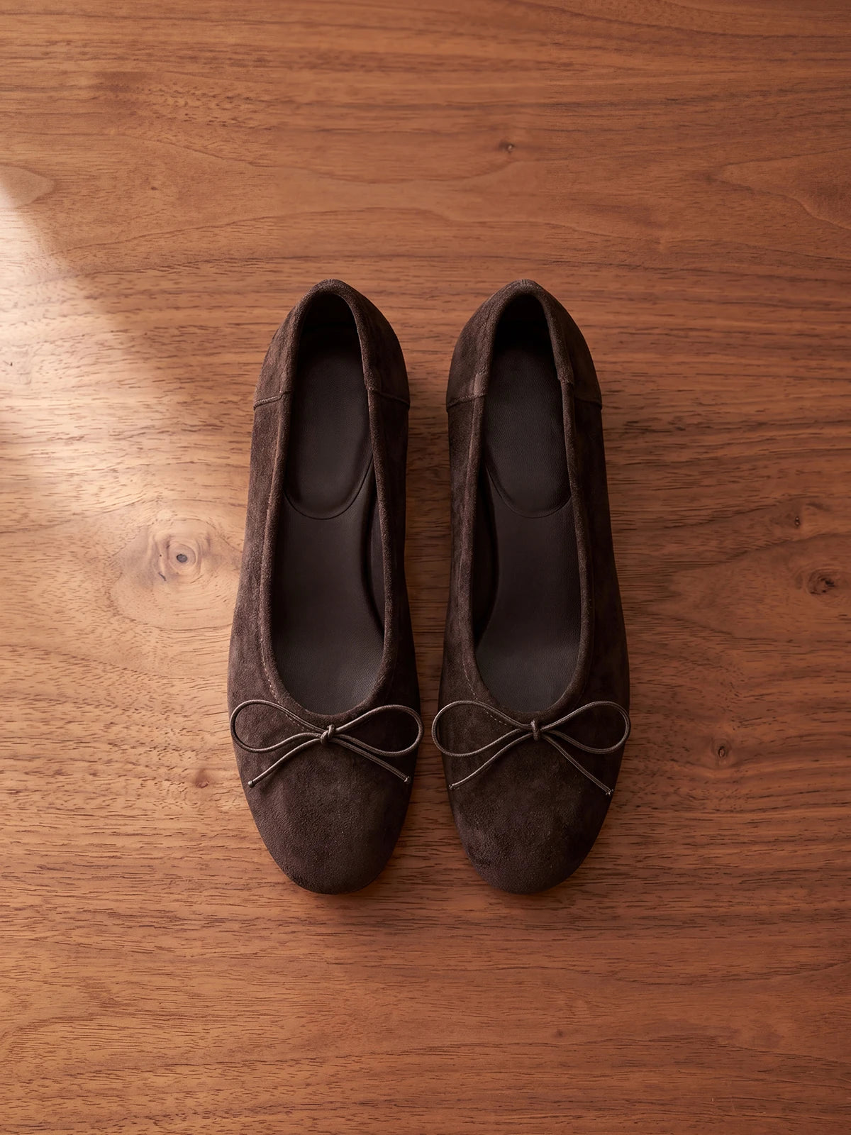 Genuine Leather Pumps Women Bowknot Low Heels Elegant Chunky Heel Office Ladies Dress Shoes Comfortable Slip On Smart Shoes 2026