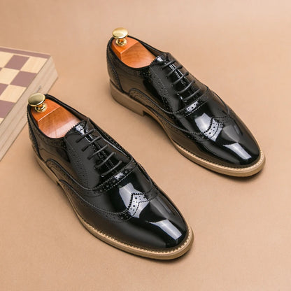 Hot Selling Luxury Gold Men's Business Dress Shoes in Europe America Glossy Brogue Shoes Men's Split Leather Shoes Free Delivery