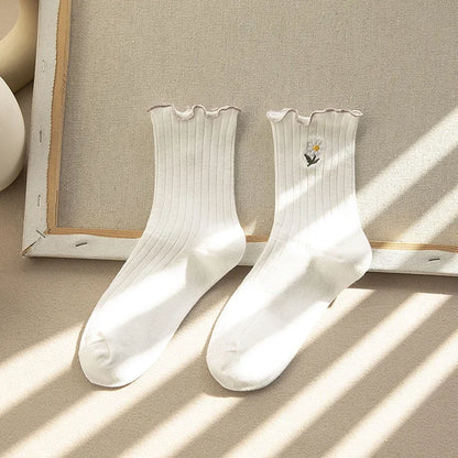 Ruffle Socks Women White Black Frilly Lolita Style Japanese Maiden Cute Kawaii Cotton Harajuku Princess Crew Socks Calcetines