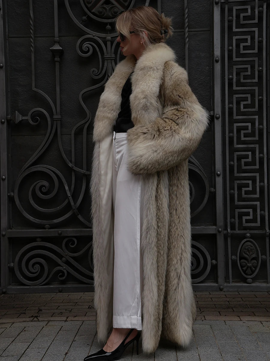 Women Winter Faux Fur Coat Long Fluffy Beige Old Money Style 2026 New Lapel Collar Elegant Warm Luxury Outerwear