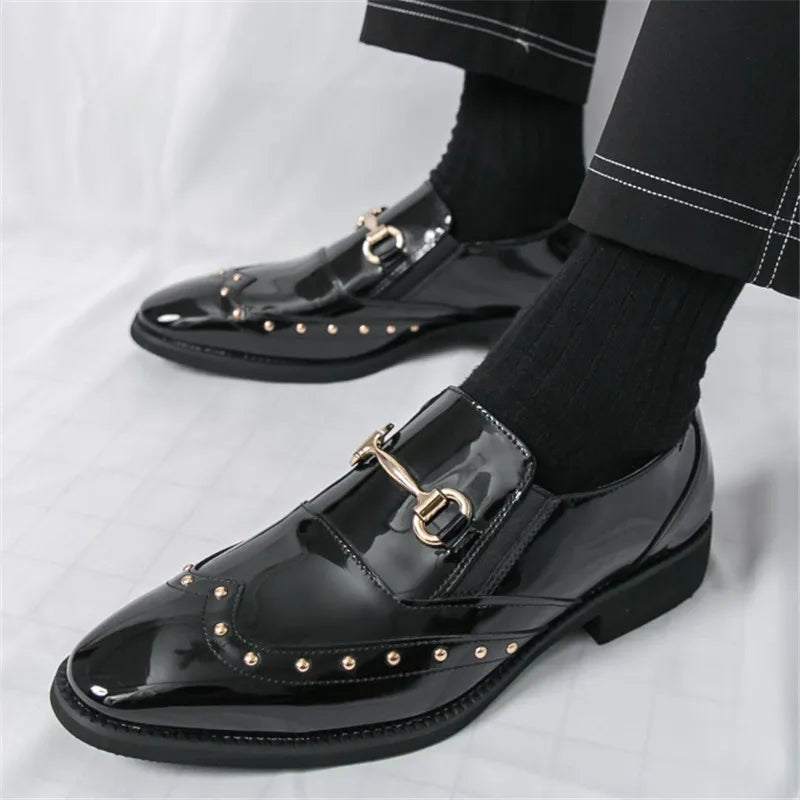 New Gold Green Pointed Rock Rivet Loafter For Men Fashion Brand Designer Casual Dress Homecoming Shoes Formal Wedding Footwear