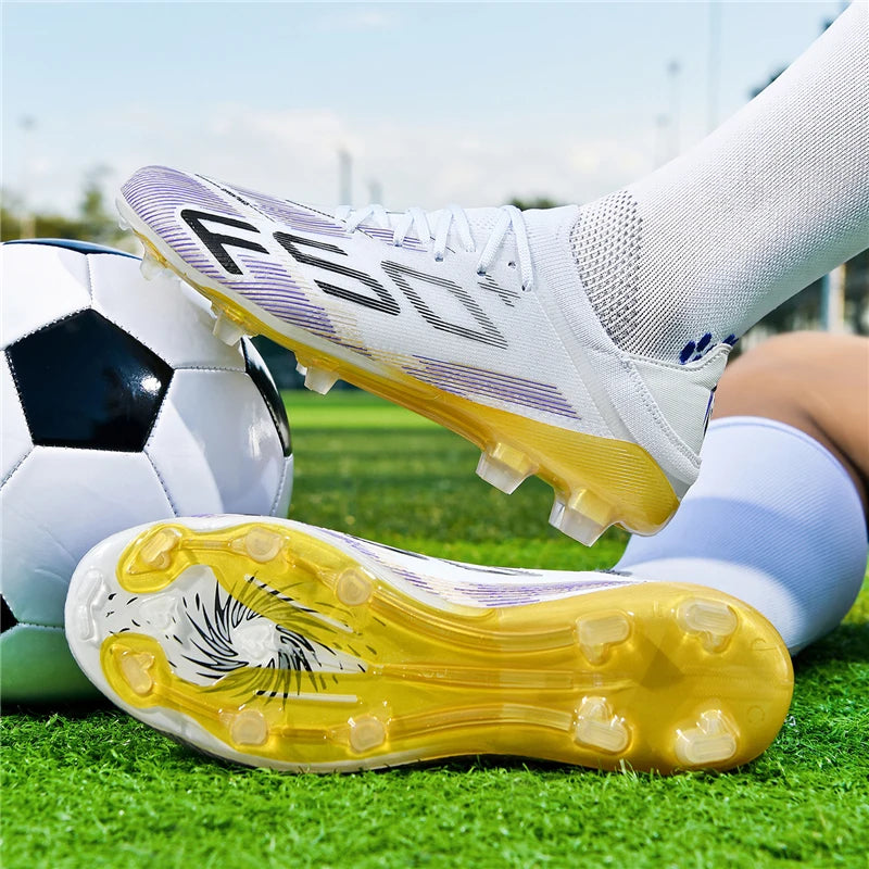 Men Resistant Professional Field Football Boots Studded Training High Quality Soccer Shoes New Casual Male Match Comfortable