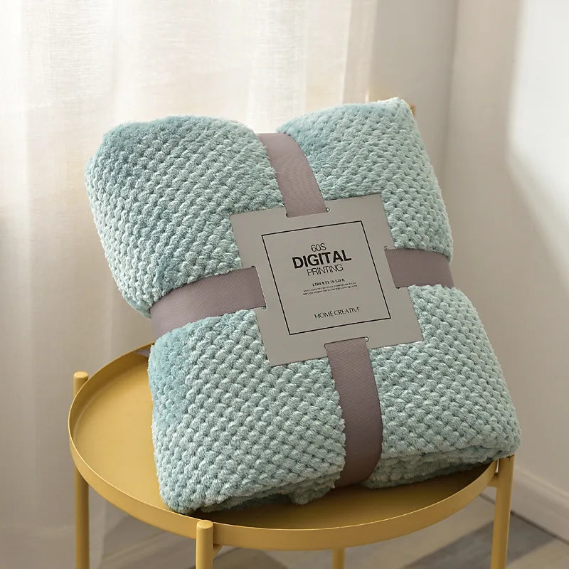 Throw Blanket Throw Size Fuzzy Throw Blanket for Couch Sofa Soft Warm Cozy Furry Decorative Thick Blankets Throws for Bed Couch