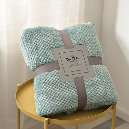 Throw Blanket Throw Size Fuzzy Throw Blanket for Couch Sofa Soft Warm Cozy Furry Decorative Thick Blankets Throws for Bed Couch