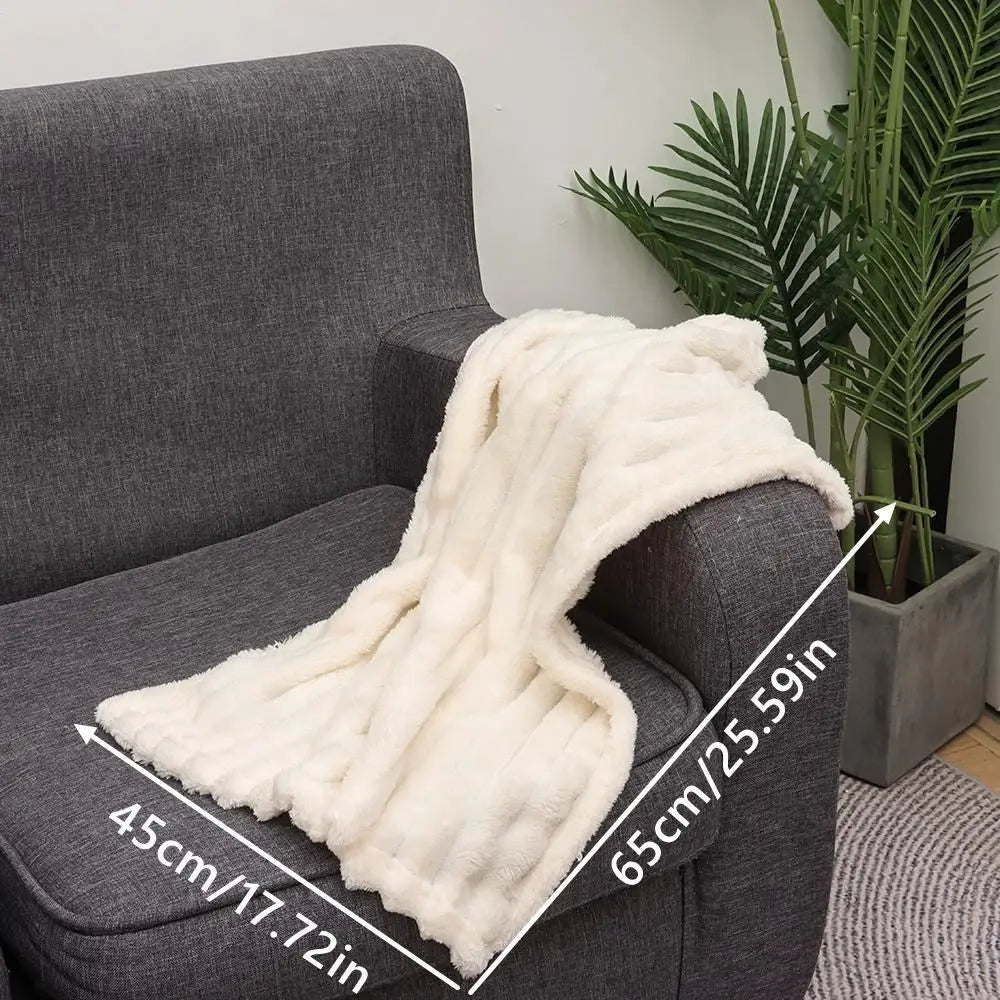 New Double Sided Warm Blanket Skin-Friendly Warm Conditioning Quilt Solid Color Breathable Striped Blankets
