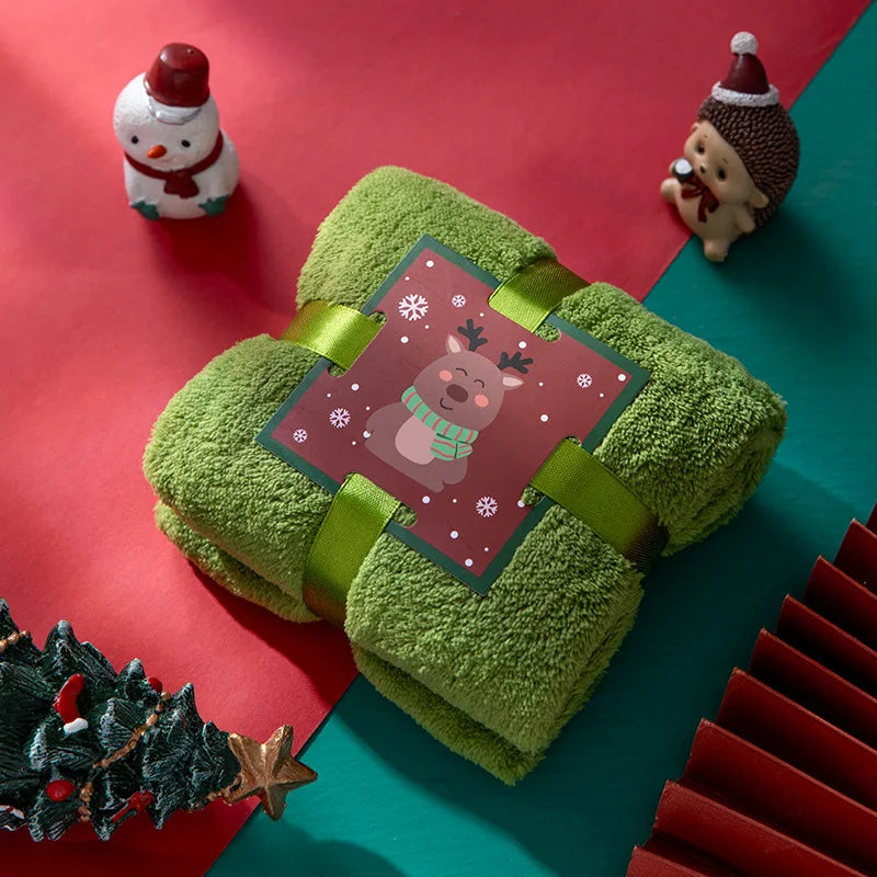 Christmas Face Towel, , Souvenir, Creative Gift Towel, Soft and Highly Absorbent Pure Cotton Material, Perfect for  Bathroom