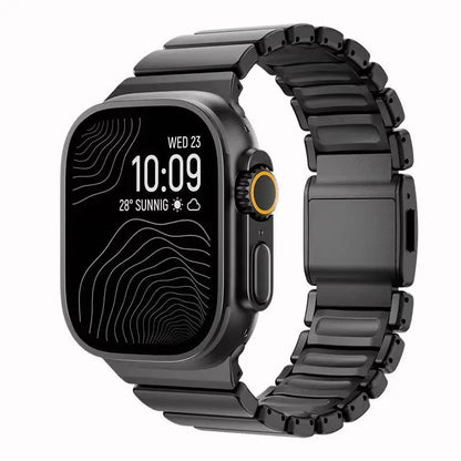 Titanium Fluoroelastomer Rubber Strap for Apple Watch Ultra 3 2 1 49mm 10 11 46mm Magnetic Band for Iwatch 9 8 7 45mm 6 SE 3 44m