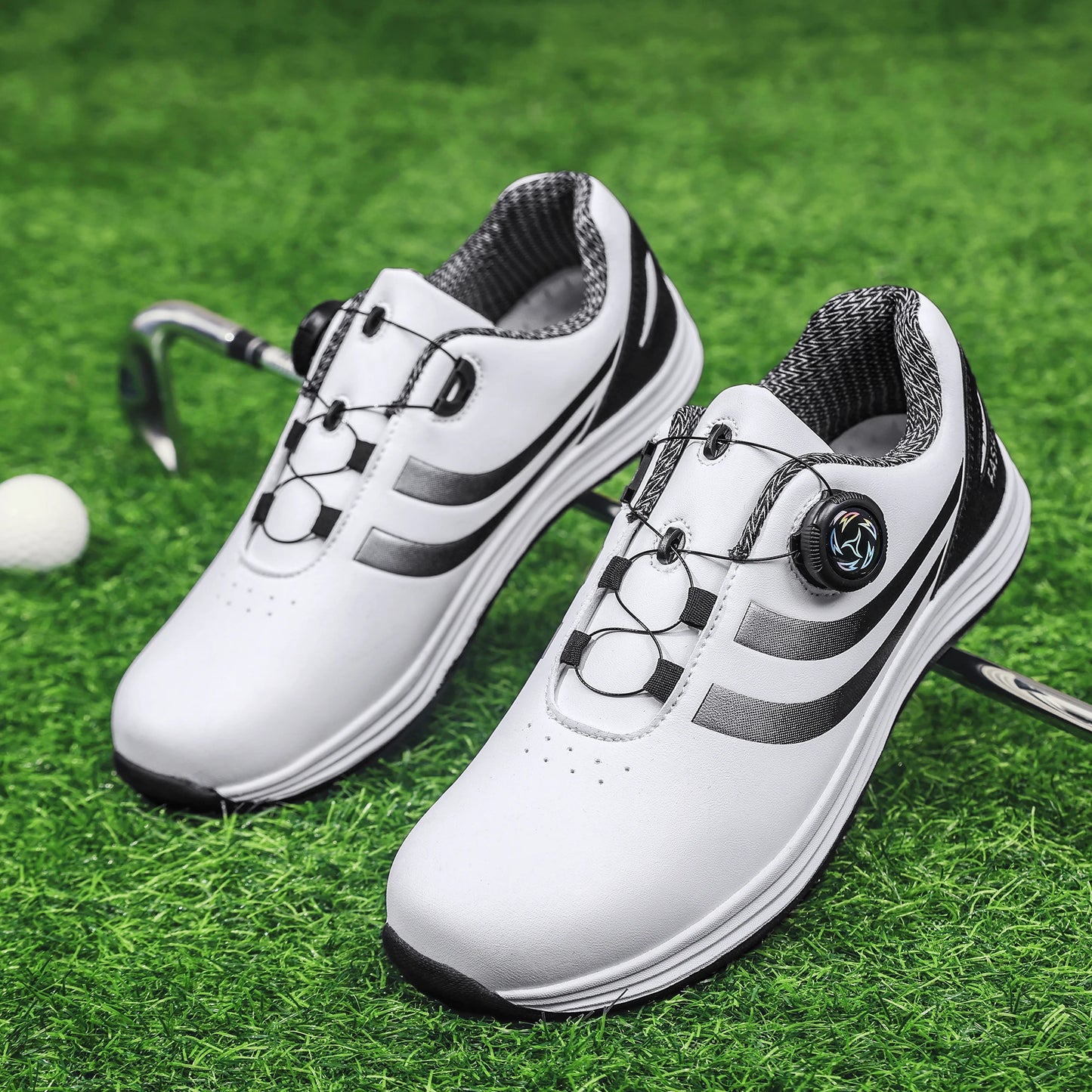 Golf Shoes for Men, Fashionable and Casual, Suitable for Outdoor Use, Breathable and Comfortable, With Anti-Slip Soles in White