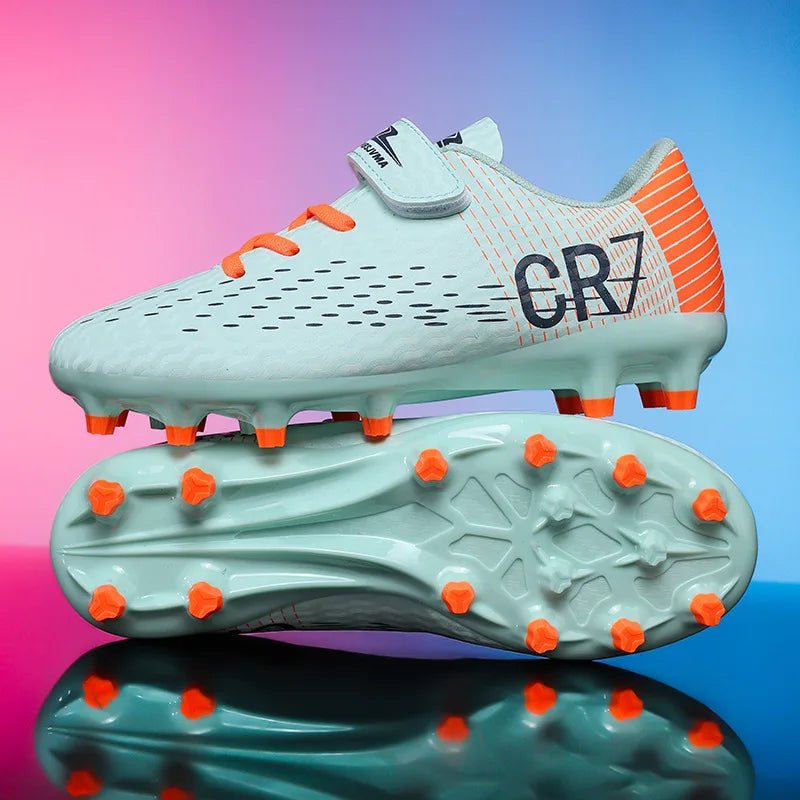 New Children Football Boots Outdoor Trainers Soccer Shoes for Kids Boys Girls Hook Loop Football Cleats Futsal Sneakers 28-39