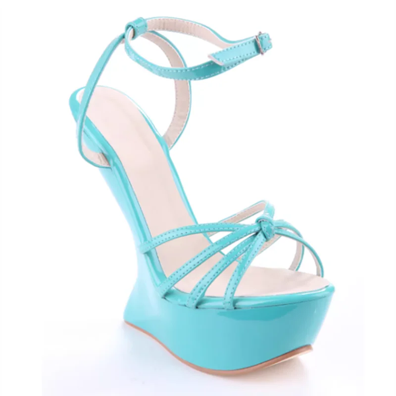 2026 Summer New Strange Style Platform Sandals Cross Strap High Heels Slingback Street Shoes Ladies Ankle Buckle Party Shoes