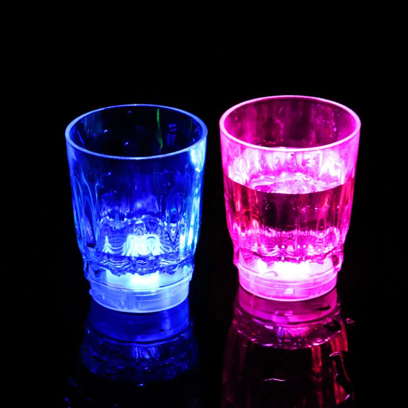 Light Up LED Pineapple Cup 500ml Colorful Flashing Drinkware Glow Water Cup for Bar KTV Night Event