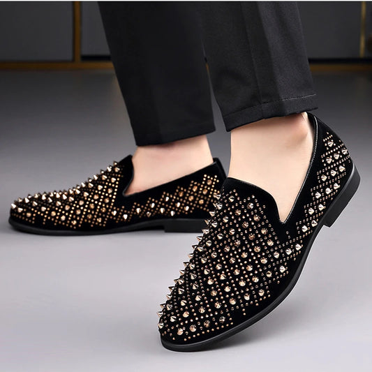 Fashion Designer New Gold Silver Punk Rock Rivet Leather Casual Shoes for Men Rhinestone Loafers Formal Wedding Dress Homecoming