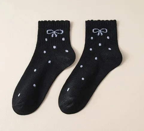 4Pairs Cute Dots Socks Cotton Harajuku Vintage Streetwear Crew Sock Japanese Kawaii Women Ruffle Dot Sock with Bow Girl's Gift