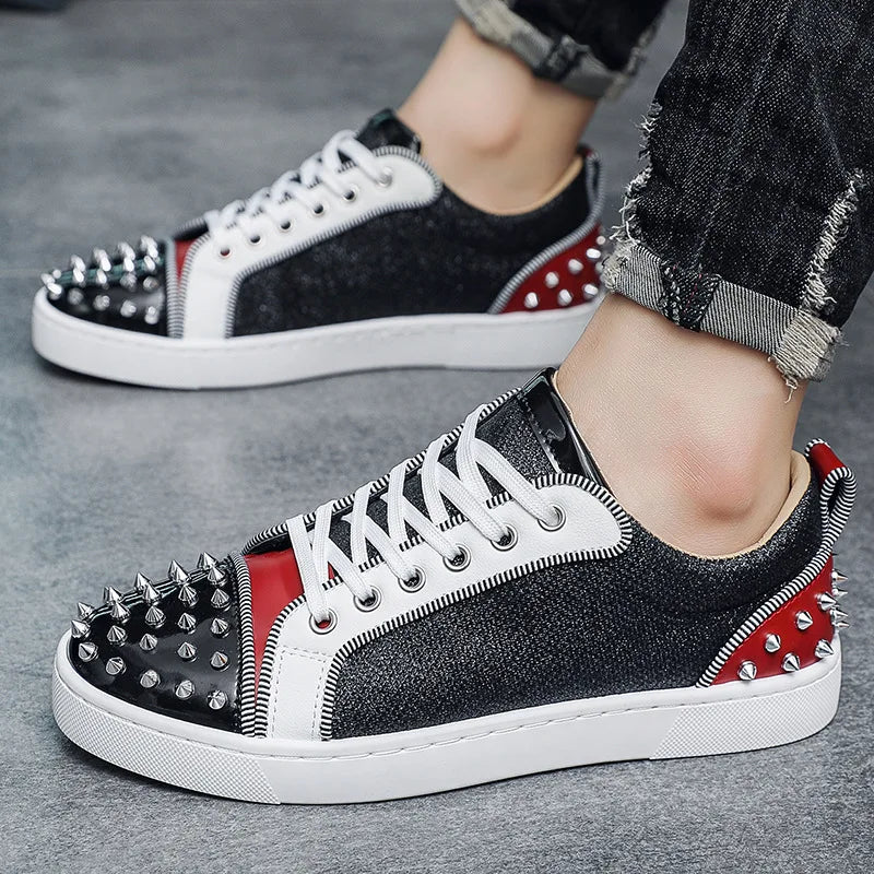 New Fashion Silver Trainers Glitter Spiky Shoes Men Lace Up Sneakers Low Top Shoes Red Sole Man Designer Sneaker With Spikes