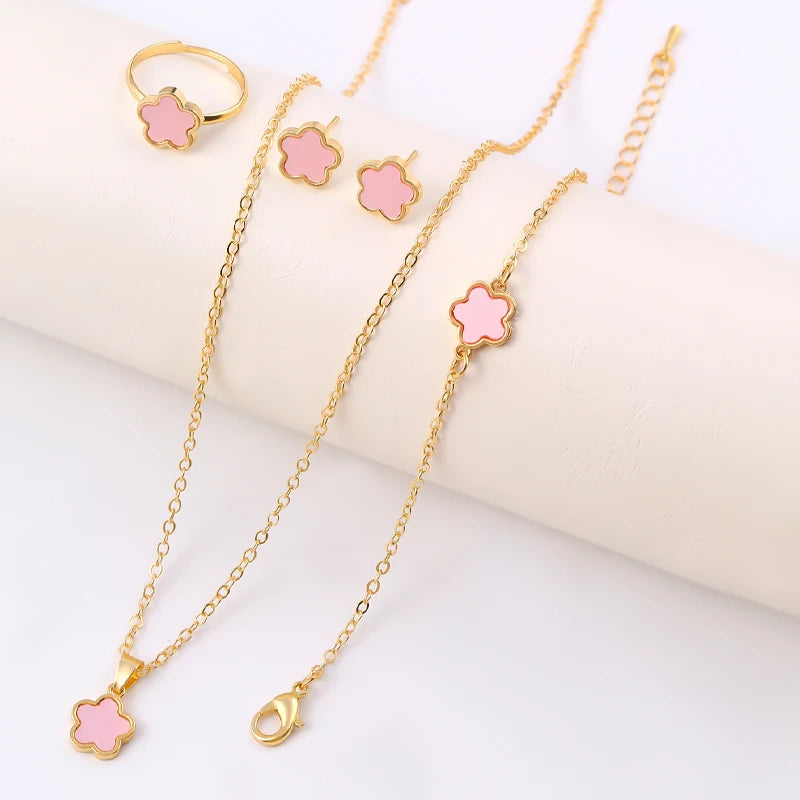 Four-Leaf Clover Five-Piece Jewelry Set, Black Gold Light Luxury Necklace, Earrings, Bracelet, Ring Set, Fashionable and Elegant Women's Jewelry, Popular Accessories